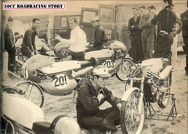 Suzukis at Hockenheim 1967, #201 Anscheidt, #202 Katayama, #203 Graham.